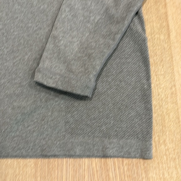 Fabletics The Training Day Quarter Zip Grey Large - Picture 4 of 8